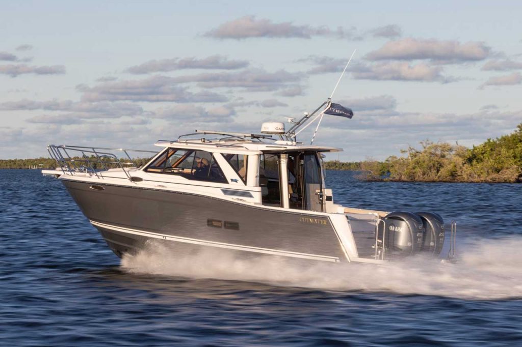 Cutwater C 288 Coupe 7