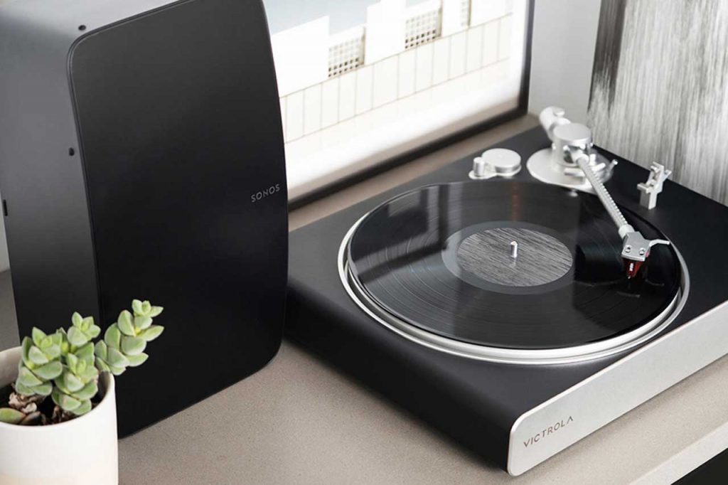 Victrola Stream Carbon Turntable 10