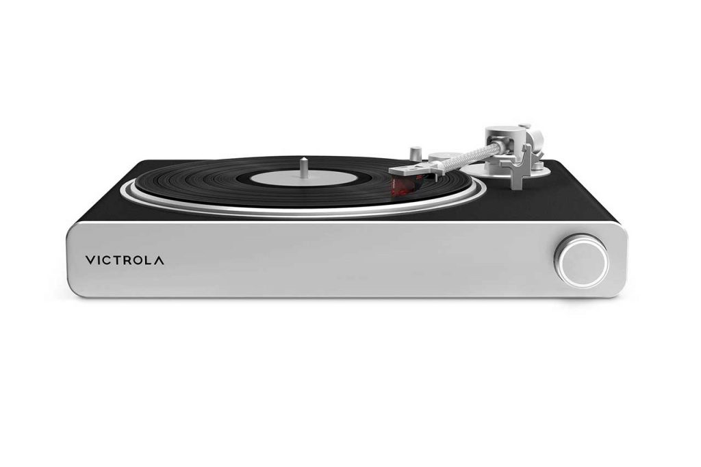 Victrola Stream Carbon Turntable 3
