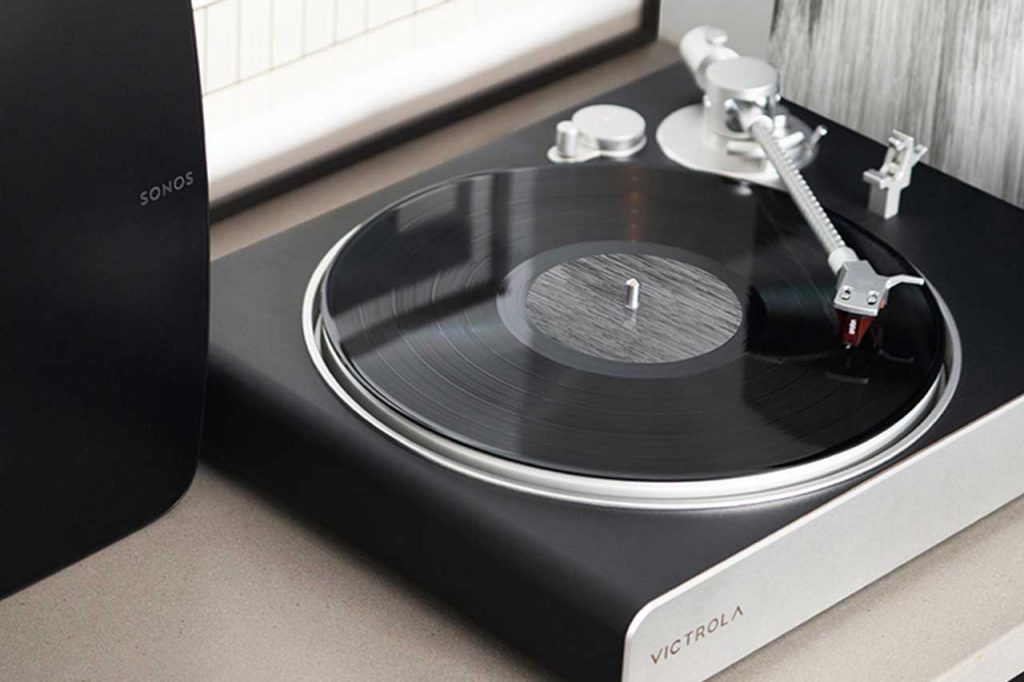 Victrola Stream Carbon Turntable 6