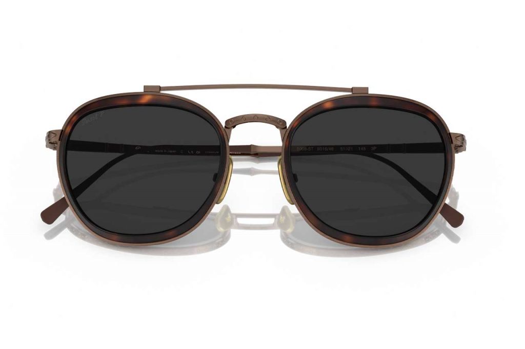 10 Best Polarized Sunglasses for Men in 2023 33