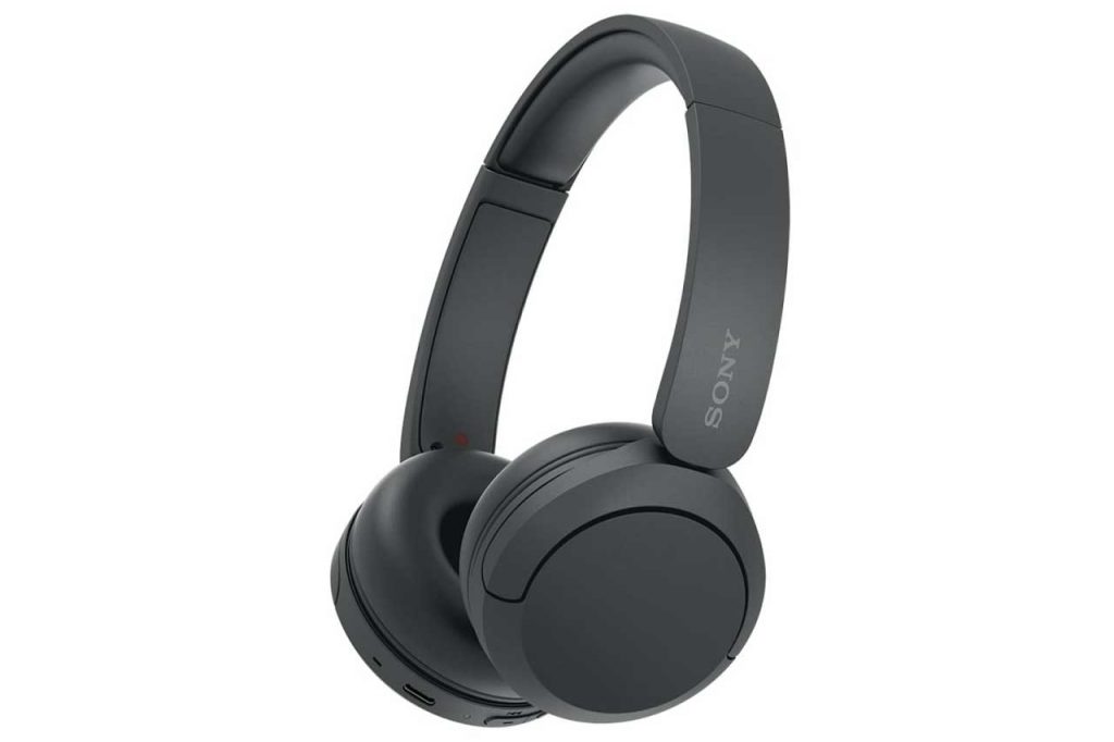 Sony Unveils Two New Wireless Headphone Models with Digital Sound Enhancement 1