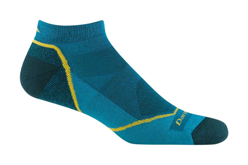 10 Best Sports Socks for Men 28
