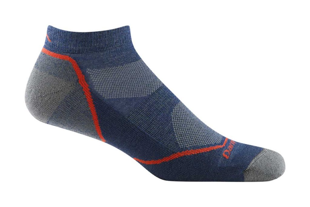 10 Best Sports Socks for Men 29