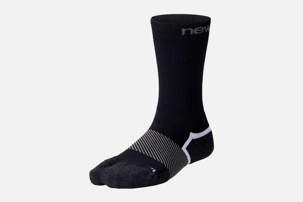 10 Best Sports Socks for Men 32