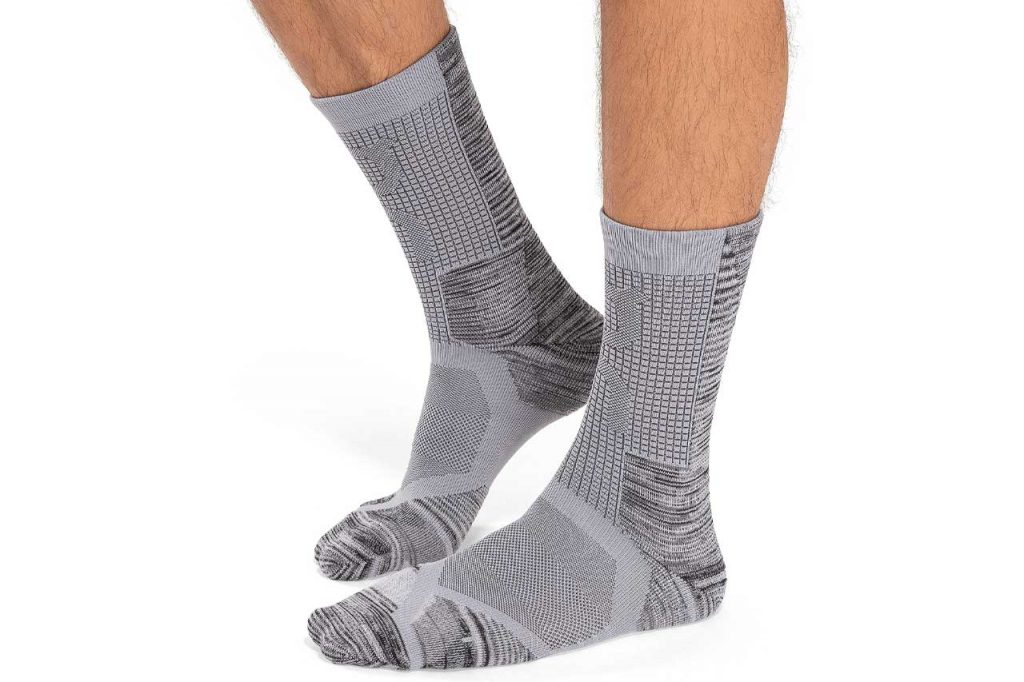 10 Best Sports Socks for Men 36