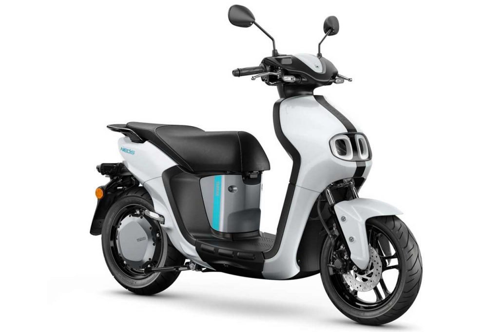 2023 Yamaha NEO Electric Scooter 3