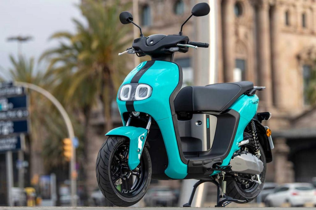 2023 Yamaha NEO Electric Scooter 4