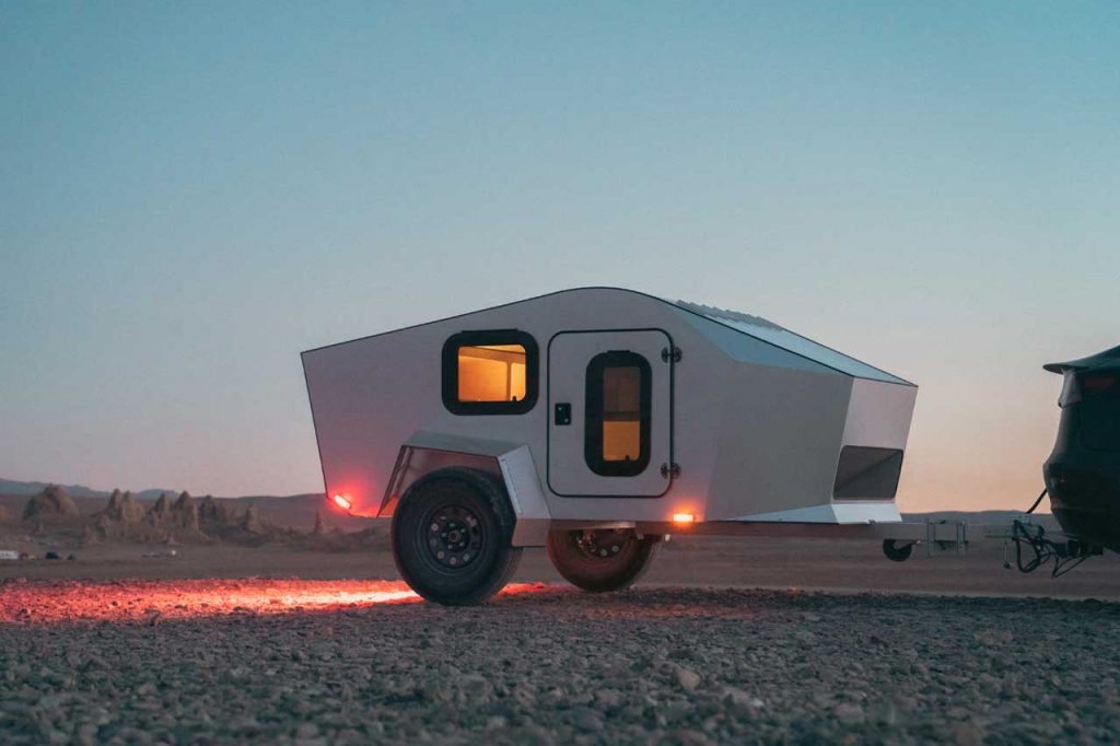 Polydrops P19 Shorty Travel Trailer 12