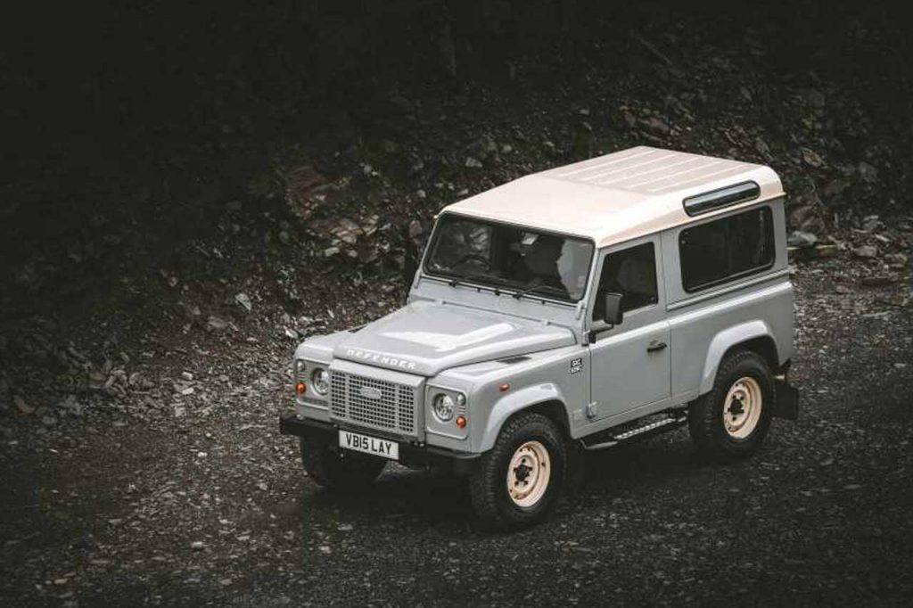 Land Rover Classic Defender Works V8 Islay Edition 7