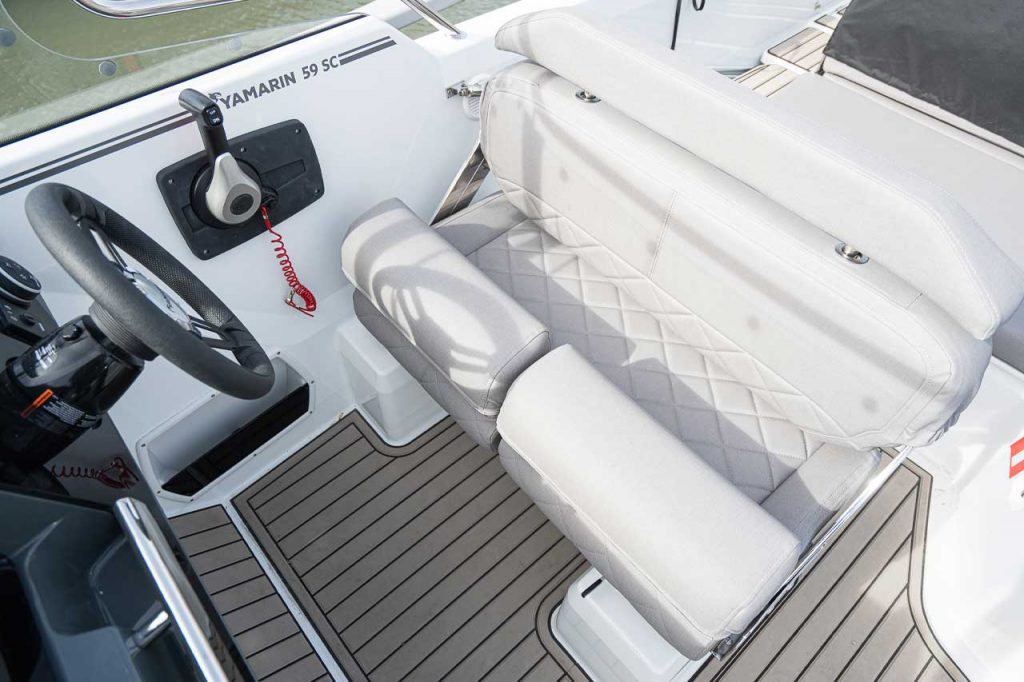 Yamarin 59 SC A Spacious and Practical Boating Experience 8