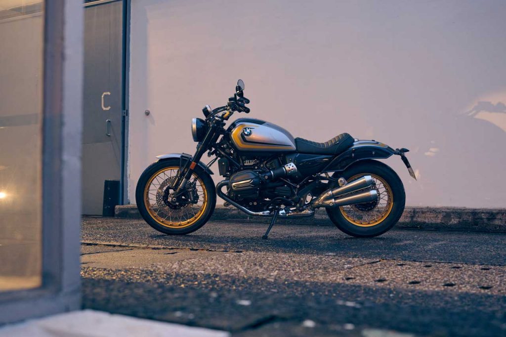 BMW R12 nineT and R12 Motorcycles 11