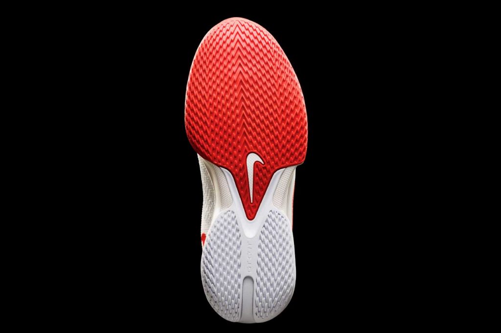 Nike G.T. Cut 3 Basketball Shoe 4