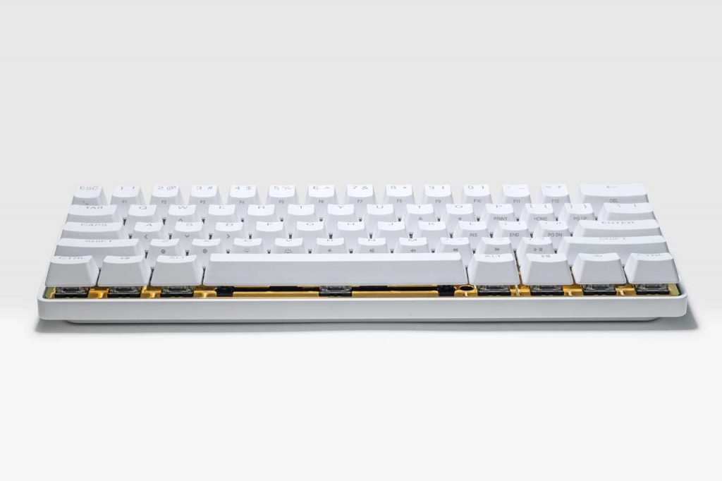 SteelSeries Apex Pro Mini Limited Edition White x Gold Keyboard 4