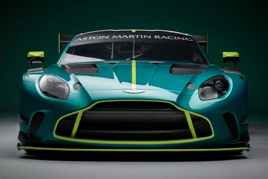 Aston Martin Vantage GT3 2