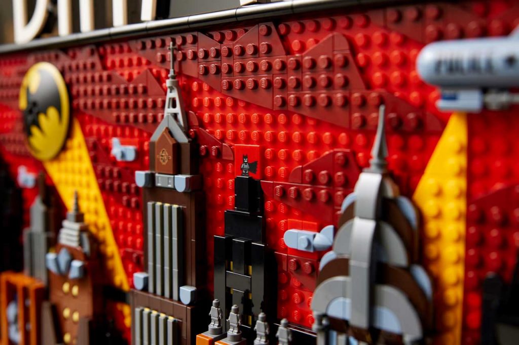 LEGO DC Batman Gotham City Skyline Set 11