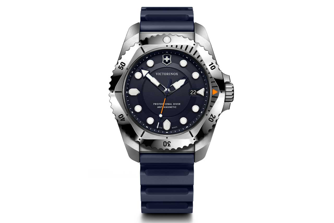  Victorinox Dive Pro Watch