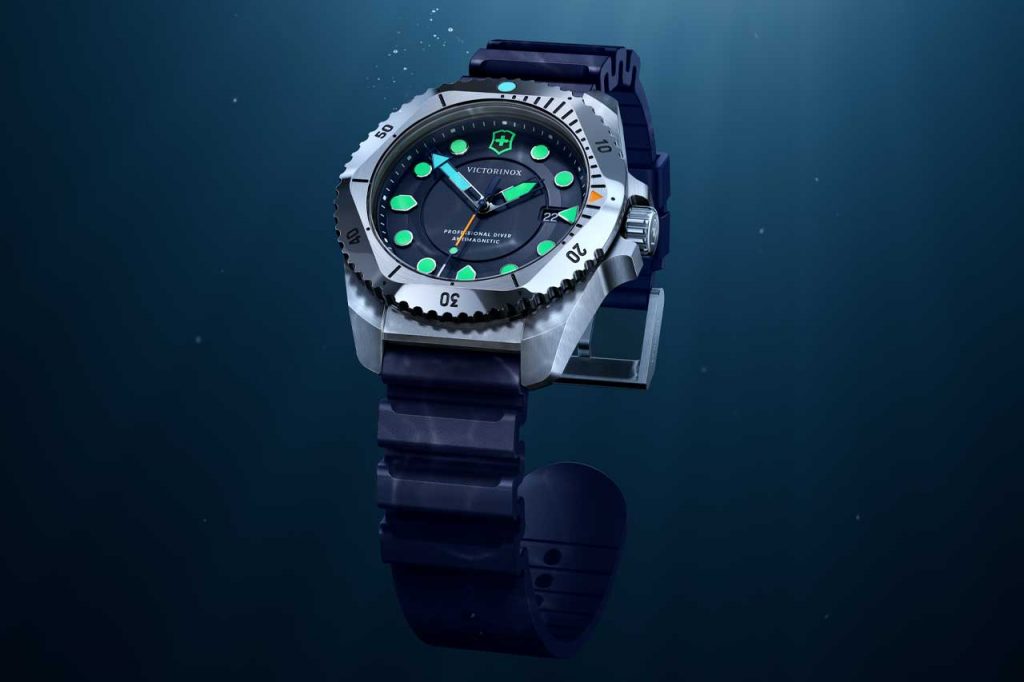 Victorinox Dive Pro Watch 2