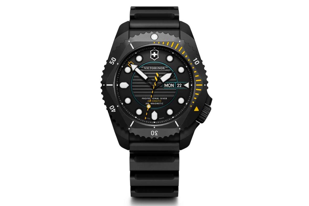 Victorinox Dive Pro Watch 9